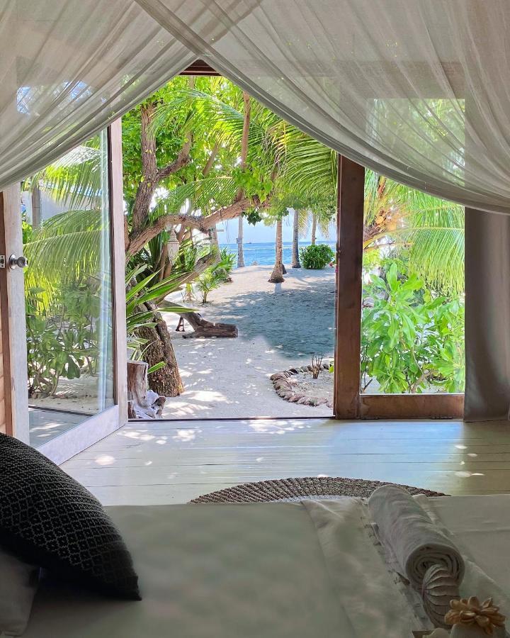 Samura Maldives Guest House Thulusdhoo Exterior foto