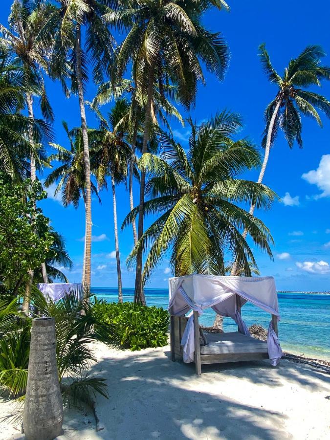 Samura Maldives Guest House Thulusdhoo Exterior foto