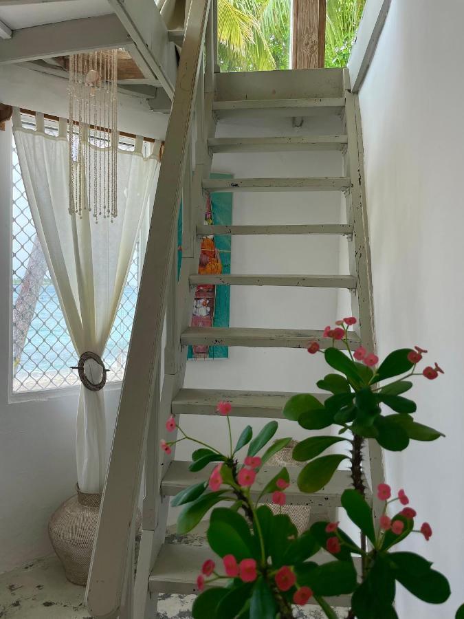 Samura Maldives Guest House Thulusdhoo Exterior foto